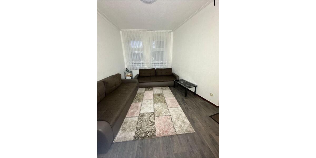 Mehrfamilienhaus in Horst – Kapitalanlage! Zentrale Lage 16 zimmer