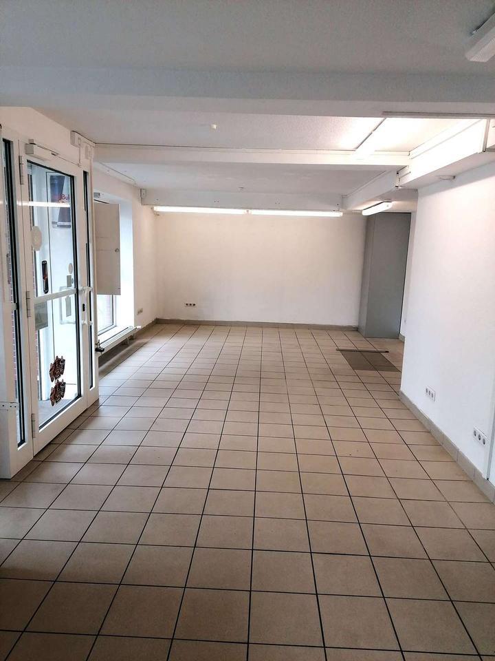 Ladenlokal in super Lage zu vermieten. zimmer