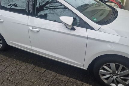 Seat Leon 43.000 km 13.000 &euro; Dorsten 46284