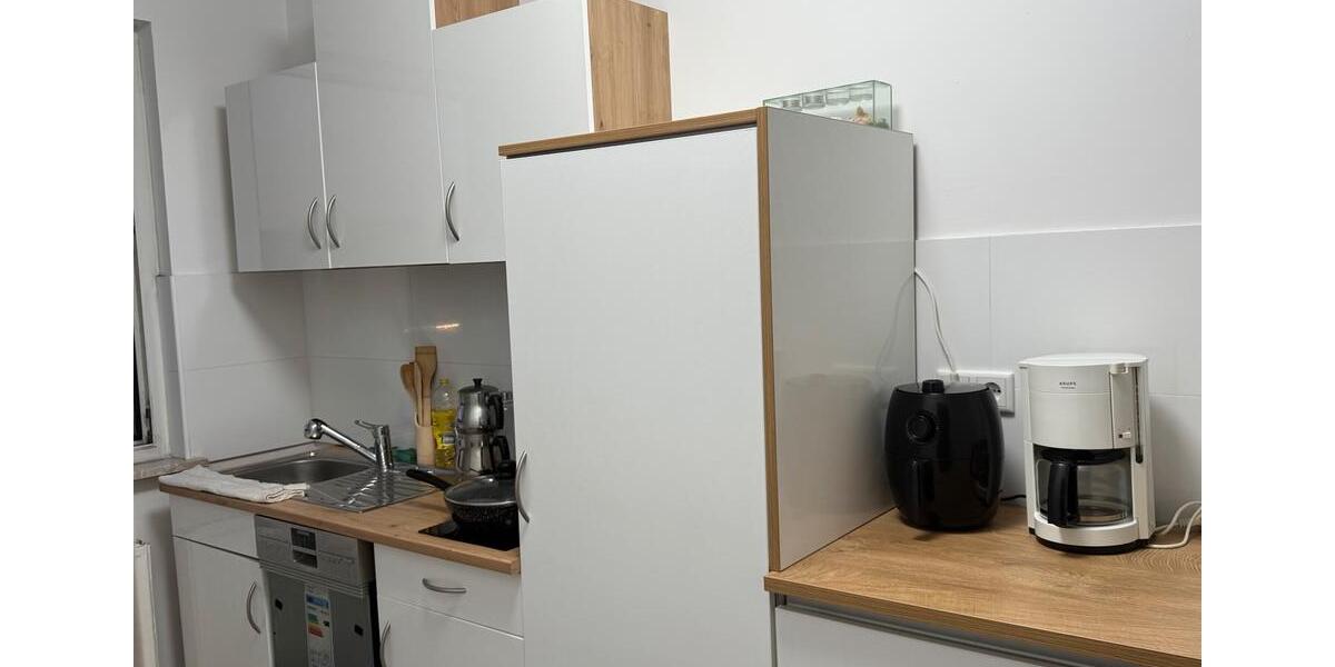 Etagenwohnung Duisburg Mittelmeiderich - 1 Zimmer, 50 m&sup2;, 750&euro; | Angebot:25616598