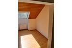 Dachgeschoßwohnung Duisburg Ruhrort - 4 Zimmer, 95 m&sup2;, 149.000&euro; | Angebot:26178480