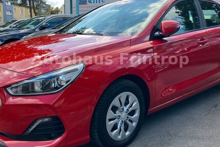 Hyundai i30 61.350 km 13.000 &euro; Essen 45359