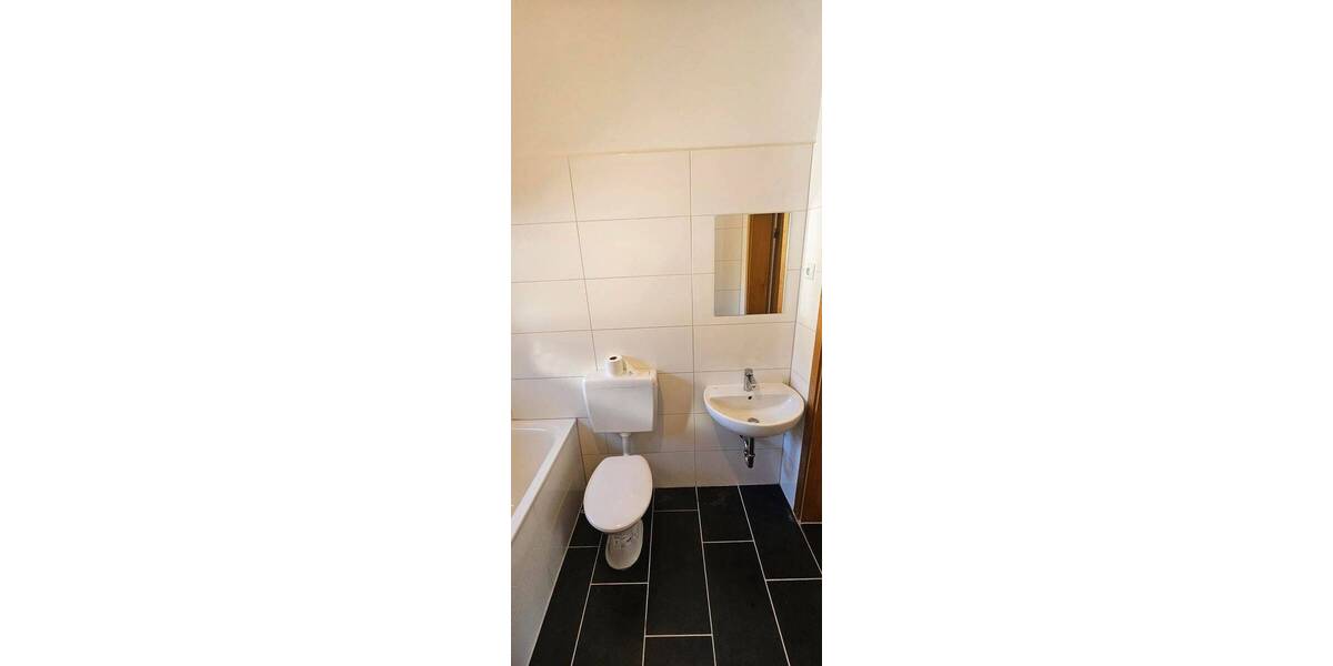 Etagenwohnung Essen Huttrop - 2 Zimmer, 69 m&sup2;, 559&euro; | Angebot:26868781