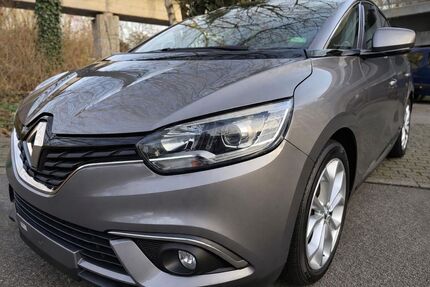 Renault Scenic 184.754 km 7.200 &euro; Essen 45276