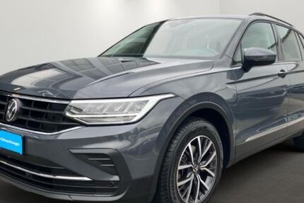 VW Tiguan 58.848 km 29.990 € Mettmann 40822