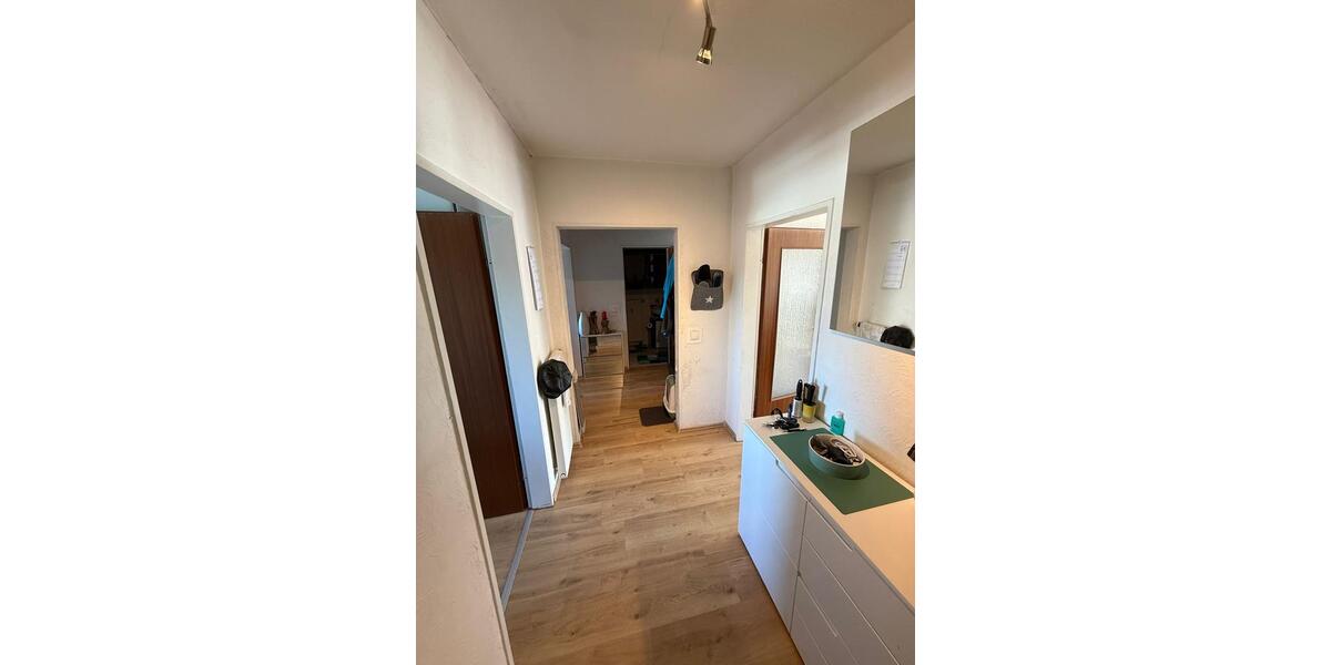 Etagenwohnung Wuppertal Gemarkung Nächstebreck - 2 Zimmer, 77 m&sup2;, 723&euro; | Angebot:25396074