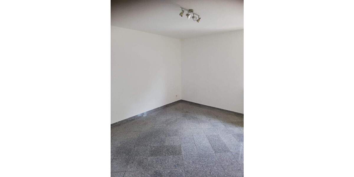 Etagenwohnung Gelsenkirchen Horst - 6 Zimmer, 120 m&sup2;, 810&euro; | Angebot:25094686