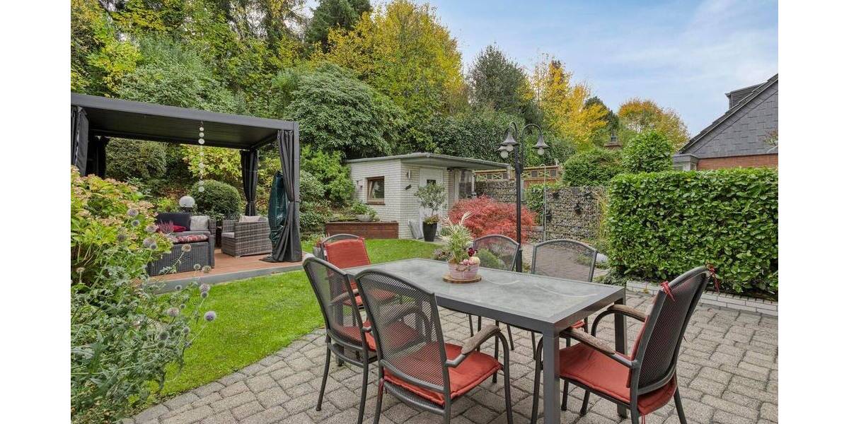 Reihenendhaus Mülheim an der Ruhr Mitte-Ost - 7 Zimmer, 184 m&sup2;, 559.000&euro; | Angebot:23935655