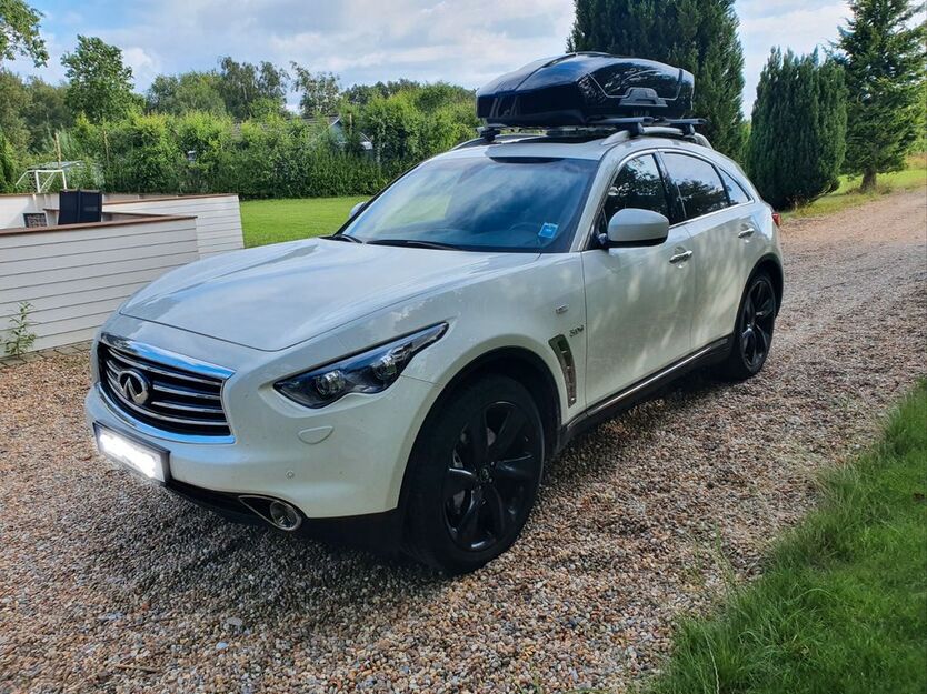 INFINITI QX70 89.400 km 19.500 € Mülheim 45475