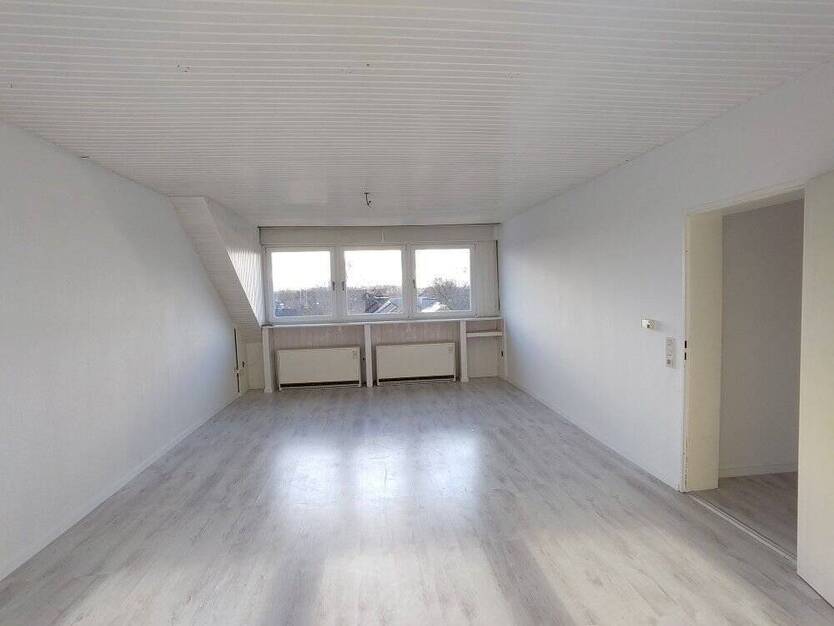 Preisschnäppchen 4-Zimmer-Wohnung mit Balkon in zentraler, grüner & bevorzugter Wohnlage in Dorsten Holsterhausen- Ideal für Familien & Paare !