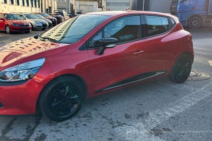 Renault Clio 156.553 km 4.999 &euro; Gelsenkirchen 45881