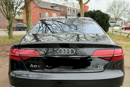Audi A8 276.000 km 22.900 &euro; Dortmund 44147