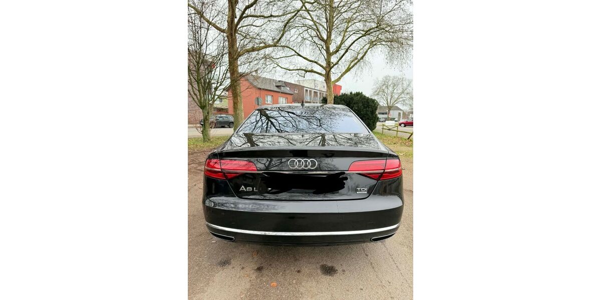 Audi A8 276.000 km 22.900 &euro; Dortmund 44147