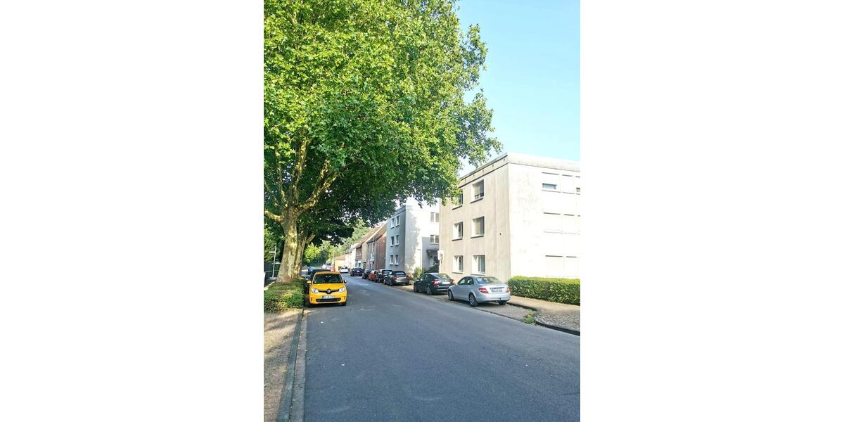 Provisionsfreie 3,5-Z.-Whg mit Loggia, Garage & Gem.-garten 3.5 zimmer