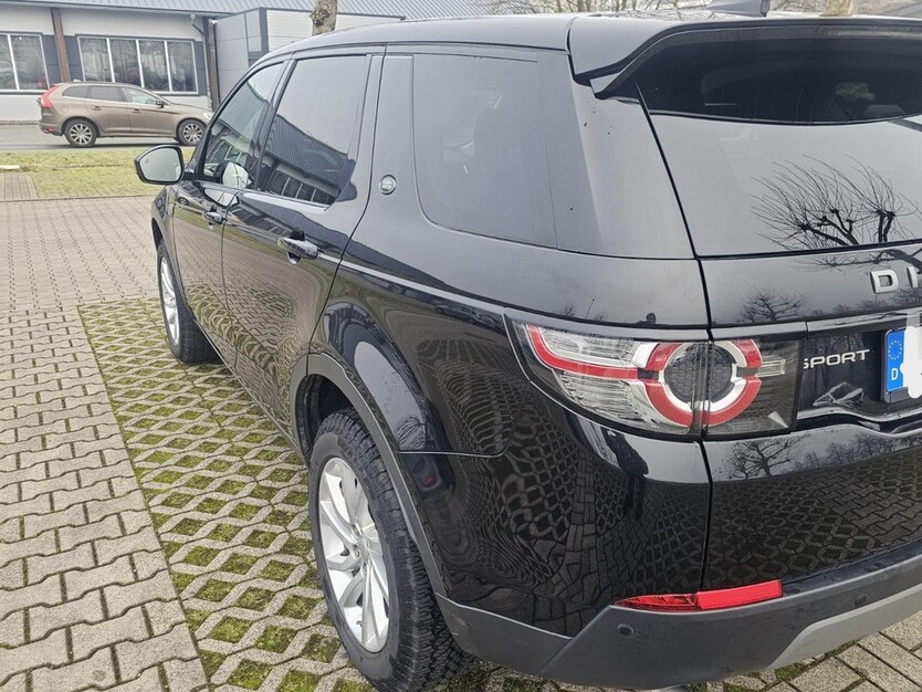 Land Rover Discovery Sport 98.000 km 21.900 € Lünen 44532