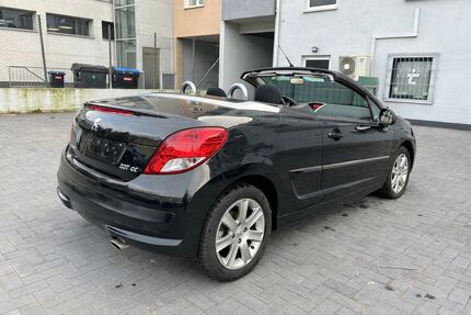 Peugeot 207 133.000 km 3.980 &euro; Gelsenkirchen 45886
