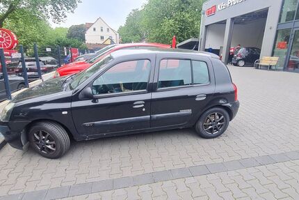 Renault Clio 133.250 km 1.499 &euro; Bochum 44894