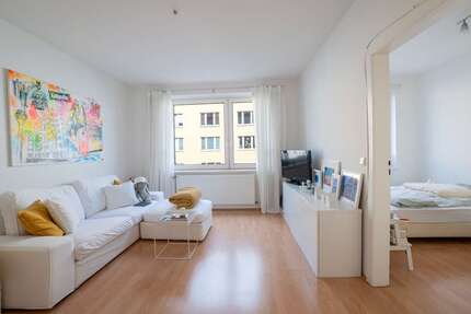 Wohnung zum Kaufen in Düsseldorf Düsseltal 325.000 € 65 m² 3 zimmer