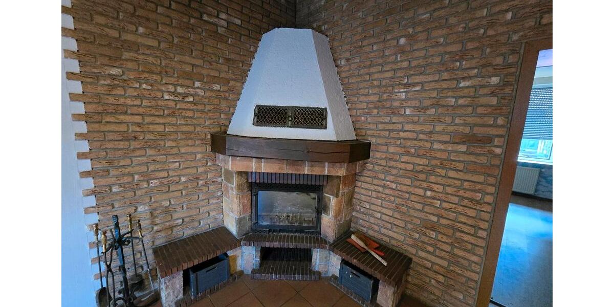 Erdgeschoßwohnung Duisburg Hamborn - 5 Zimmer, 166 m&sup2;, 175.000&euro; | Angebot:27108703