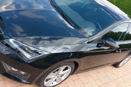 Seat Leon 143.000 km 9.300 &euro; Sprockhövel 45549