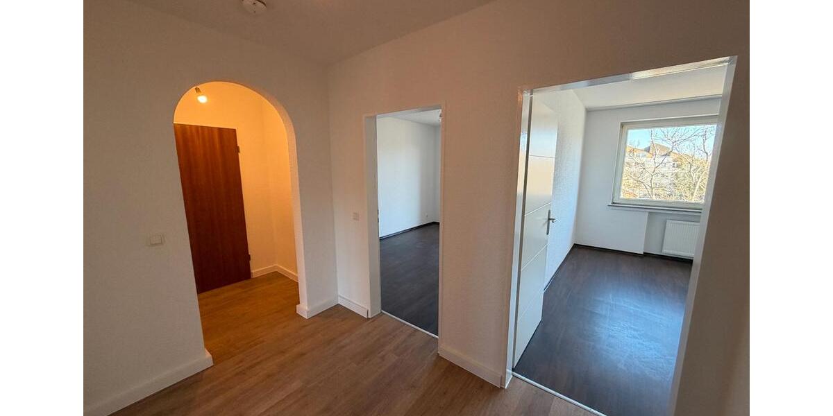 Etagenwohnung Gelsenkirchen Ückendorf - 3 Zimmer, 81 m&sup2;, 730&euro; | Angebot:26060278