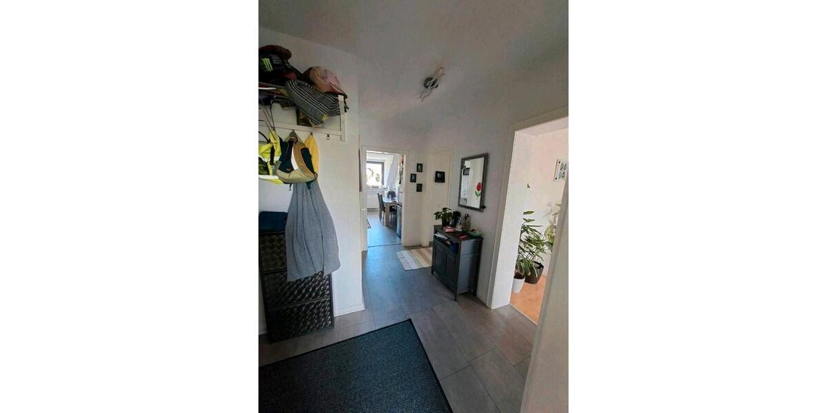 Dachgeschoßwohnung Essen Stadtbezirk IV - 3 Zimmer, 67 m&sup2;, 855&euro; | Angebot:26236994