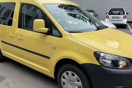 VW Caddy 293.000 km 8.900 € Wuppertal 42287