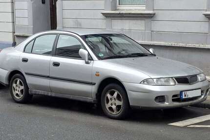 Mitsubishi Carisma 285.470 km 1.990 &euro; Wuppertal 42107