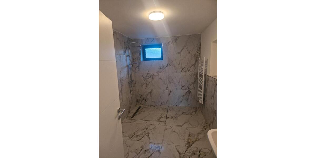 Erdgeschoßwohnung Ratingen Tiefenbroich - 2 Zimmer, 76 m&sup2;, 1.200&euro; | Angebot:25309649