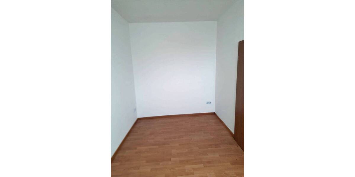 Etagenwohnung Oberhausen Stadtmitte - 2 Zimmer, 55 m&sup2;, 275&euro; | Angebot:26903996