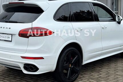 Porsche Cayenne 196.000 km 28.890 &euro; Castrop-Rauxel 44575