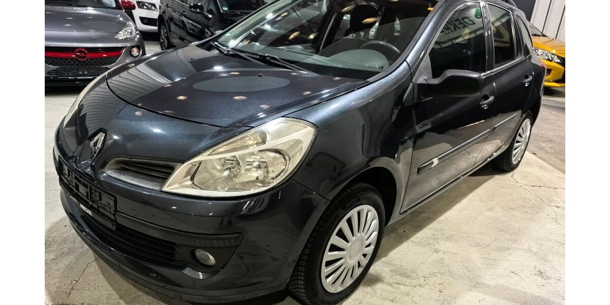 Renault Clio 149.239 km 2.500 &euro; Voerde 46562