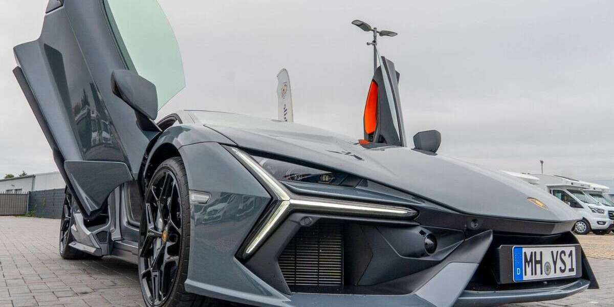 Lamborghini Revuelto 1.900 km 599.900 &euro; Mülheim an der Ruhr 45481