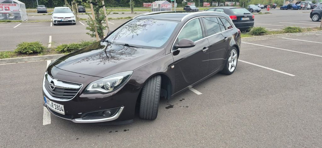 Opel Insignia 172.000 km 7.500 &euro; Bochum 44866