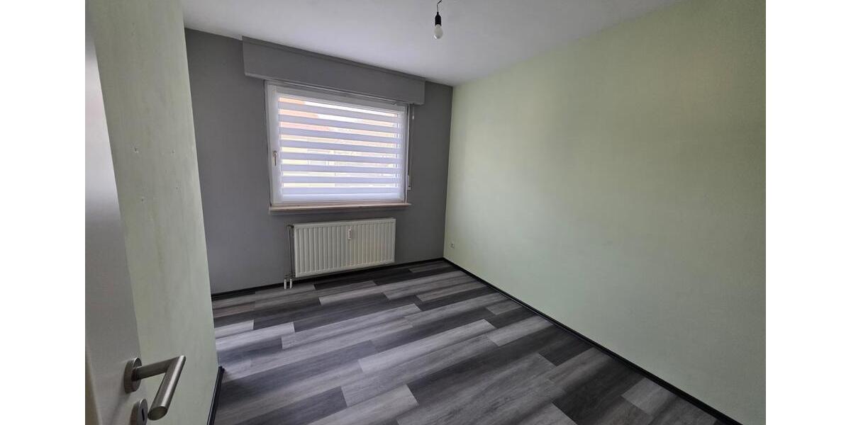 3 Zimmerwohnung mit 2 Balkonen und Garage 3 zimmer