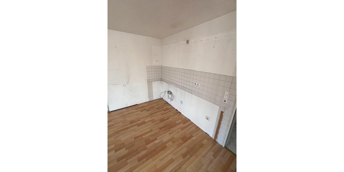 Dachgeschoßwohnung Dortmund Eving - 3 Zimmer, 65 m&sup2;, 700&euro; | Angebot:25443996