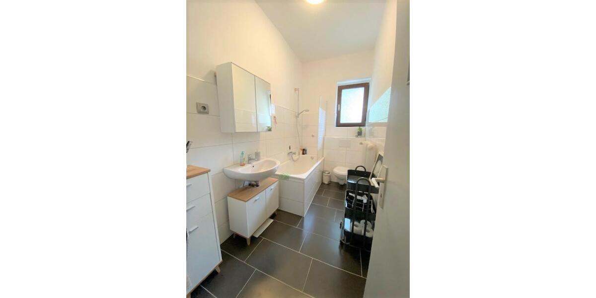 Etagenwohnung Essen Stadtbezirk II - 3 Zimmer, 64 m&sup2;, 600&euro; | Angebot:25571198