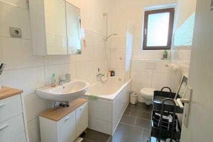 Wohnung Essen Stadtbezirk II - 3 Zimmer, 64 m&sup2;, 600&euro; | Angebot:25571198