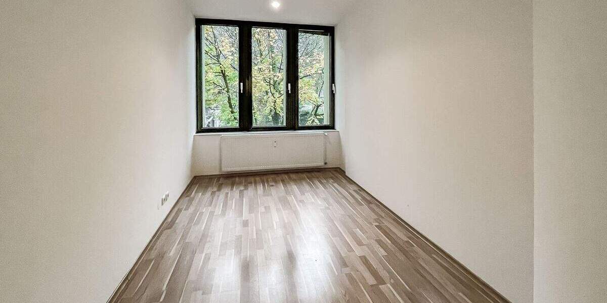 Etagenwohnung Dortmund Mitte - 4 Zimmer, 136 m&sup2;, 1.360&euro; | Angebot:25385557