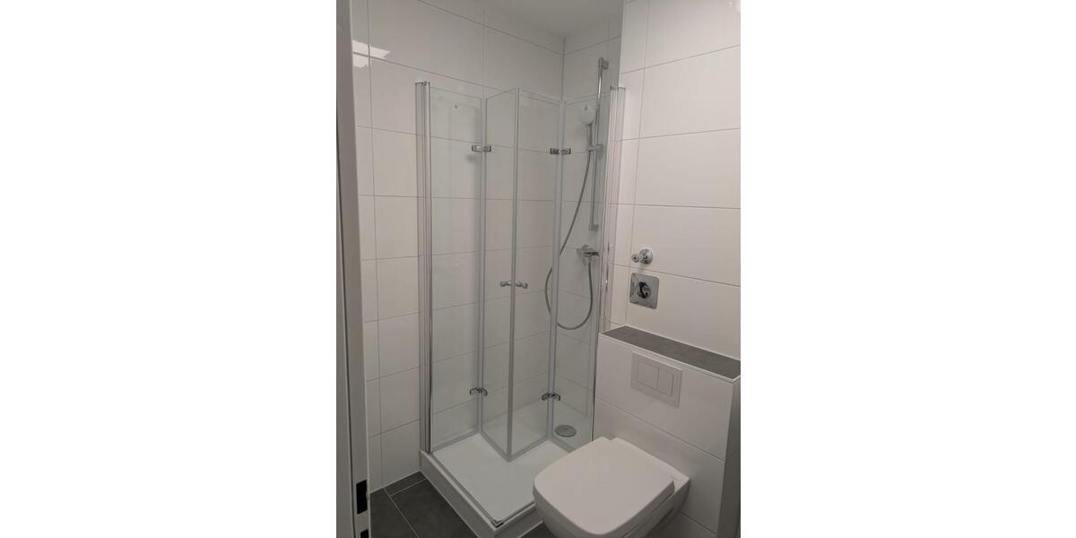 Etagenwohnung Essen Stadtbezirk VI - 1.5 Zimmer, 40 m&sup2;, 680&euro; | Angebot:25499322