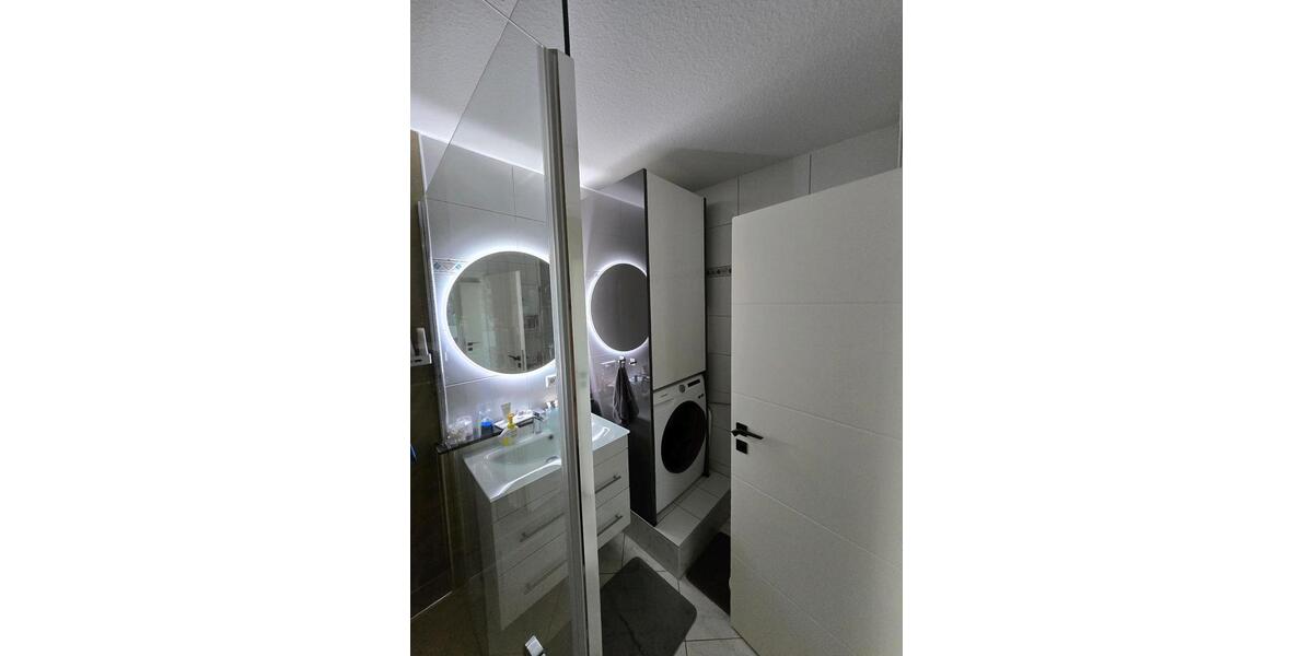 Etagenwohnung Ratingen Tiefenbroich - 3 Zimmer, 92 m&sup2;, 280.000&euro; | Angebot:27161528