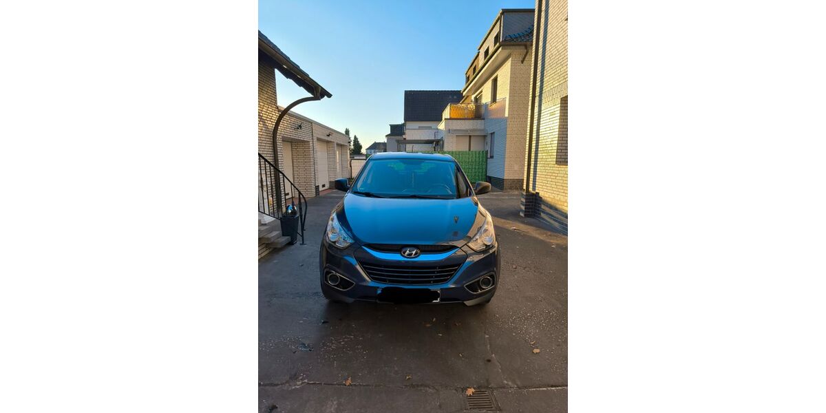 Hyundai ix35 99.900 km 7.300 &euro; Gladbeck 45966