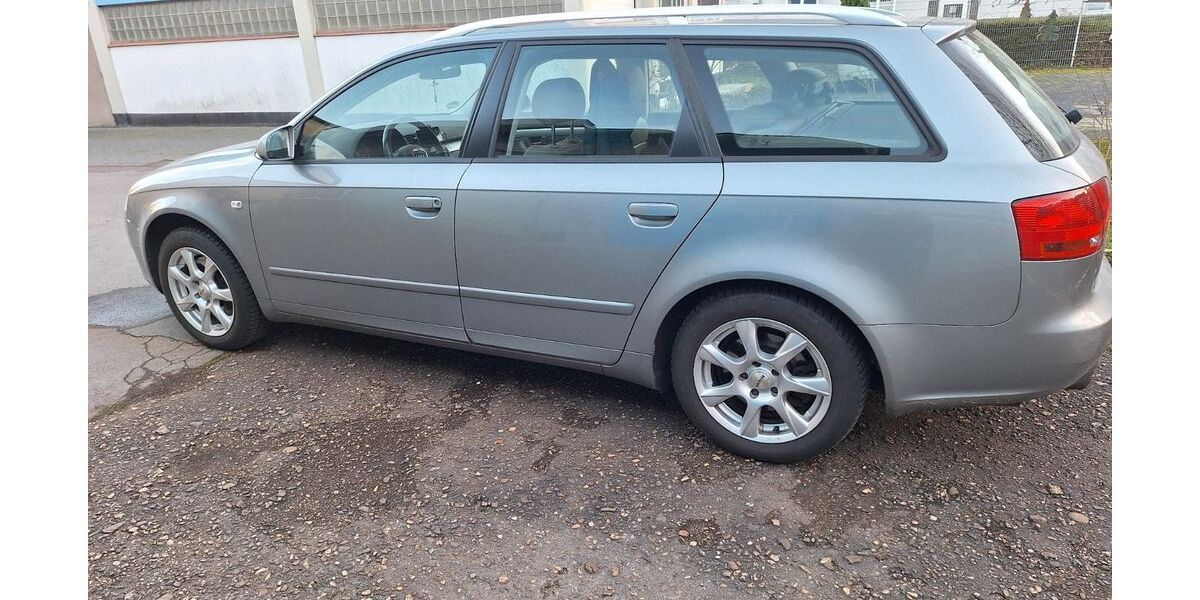 Audi A4 357.000 km 1.400 &euro; Mülheim an der Ruhr 45472