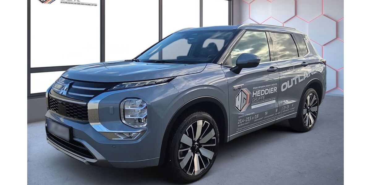 Mitsubishi Outlander 7.500 km 53.990 € Recklinghausen 45663