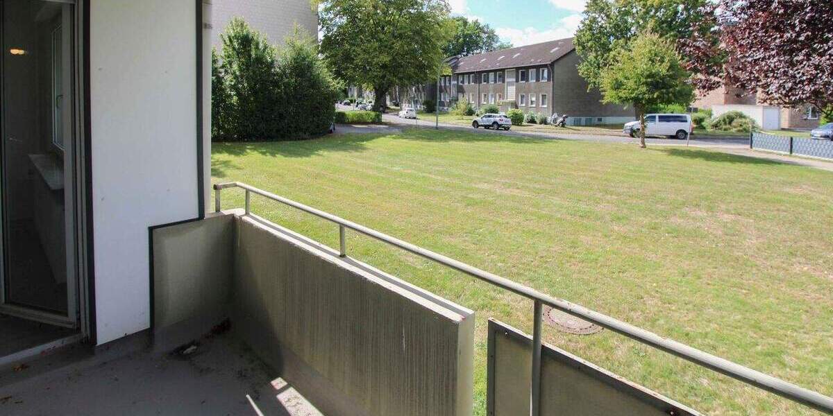 Etagenwohnung Duisburg Wanheim-Angerhausen - 2 Zimmer, 56 m&sup2;, 143.000&euro; | Angebot:25735603