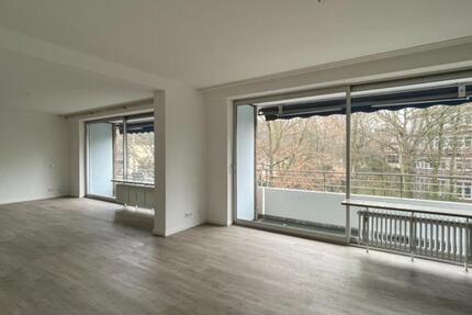 Wohnen am Duisburger Kaiserberg: großzügig aufgeteilte, vor 3 Jahren modernisierte 3-Zimmer- Wohnung mit zwei Balkonen. 3 zimmer