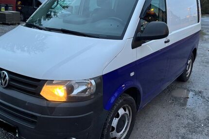 VW T5 Transporter 186.641 km 13.999 € Bochum 44879