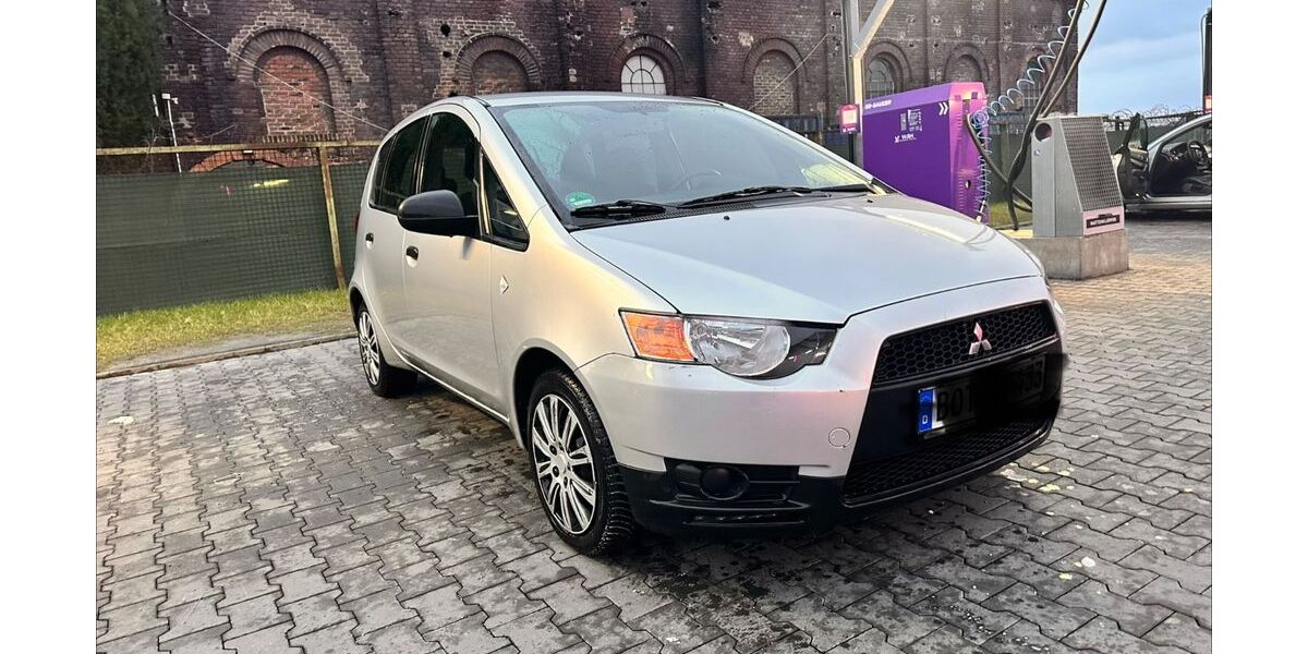 Mitsubishi Colt 108.000 km 2.629 &euro; Herne 44623