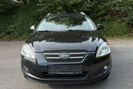 Kia ceed / Ceed 122.161 km 2.650 € Velbert 42551