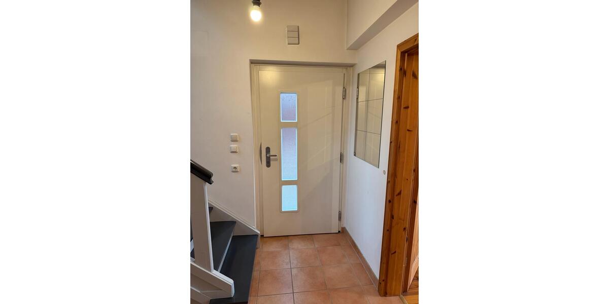 Doppelhaushälfte Duisburg Duisburg-Mitte - 4.5 Zimmer, 120 m&sup2;, 1.300&euro; | Angebot:25297593